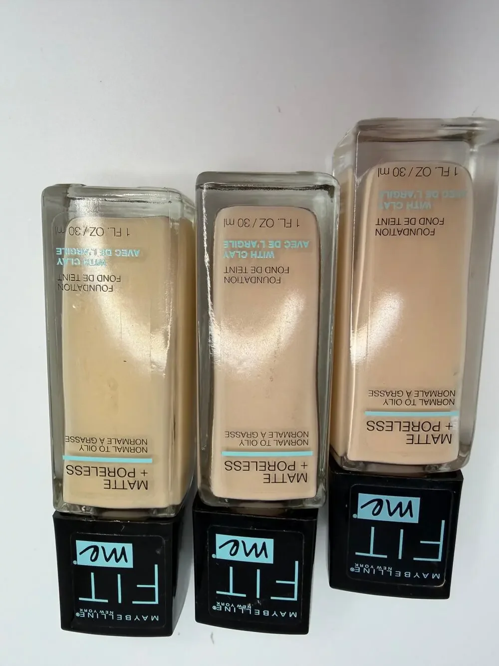 Maybelline Fit Me Matte + Poreless Foundation With Clay 1oz Assorted Lot of 3